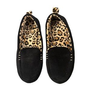 dearfoams Black Faux Suede Slip-On Slippers with Leopard Print Lining